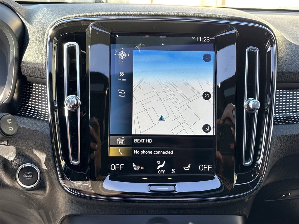 2021 Volvo XC40 R-Design