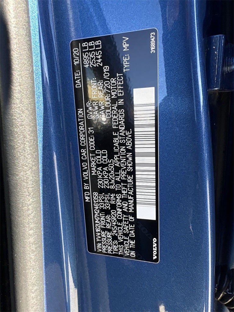 2021 Volvo XC40 R-Design