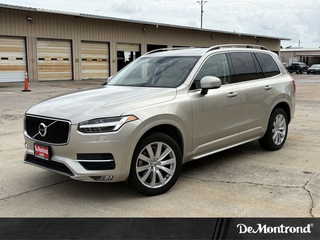 2016 Volvo XC90 T6 Momentum