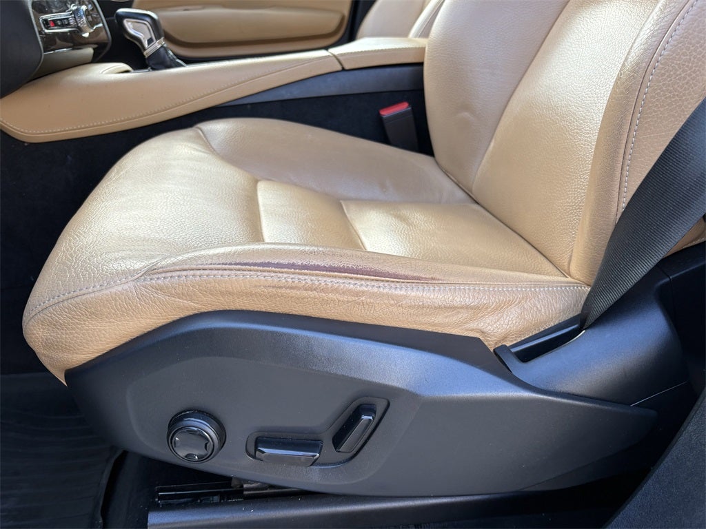 2017 Volvo XC90 T6 Momentum