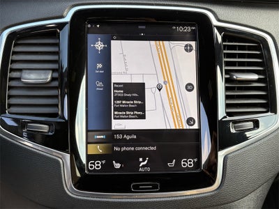 2017 Volvo XC90 T6 Momentum