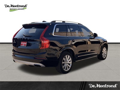 2016 Volvo XC90 T6 Momentum