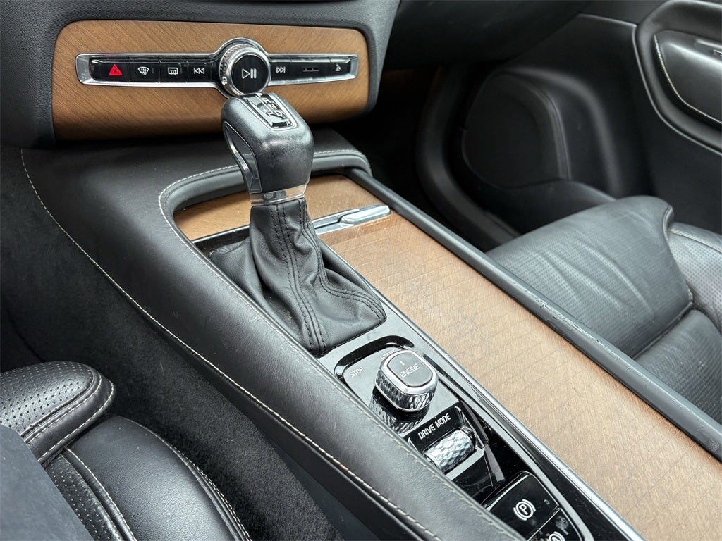 2017 Volvo XC90 T6 Inscription