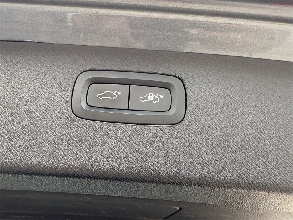 2017 Volvo XC90 T6 Inscription