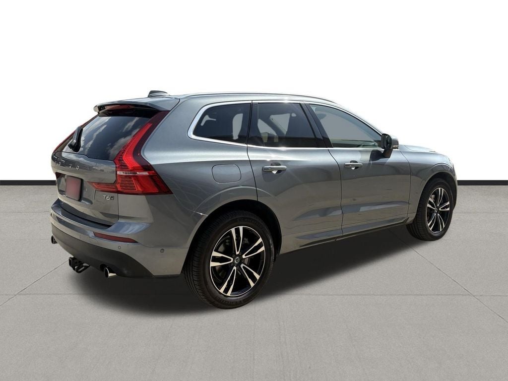 2018 Volvo XC60 T6 Momentum