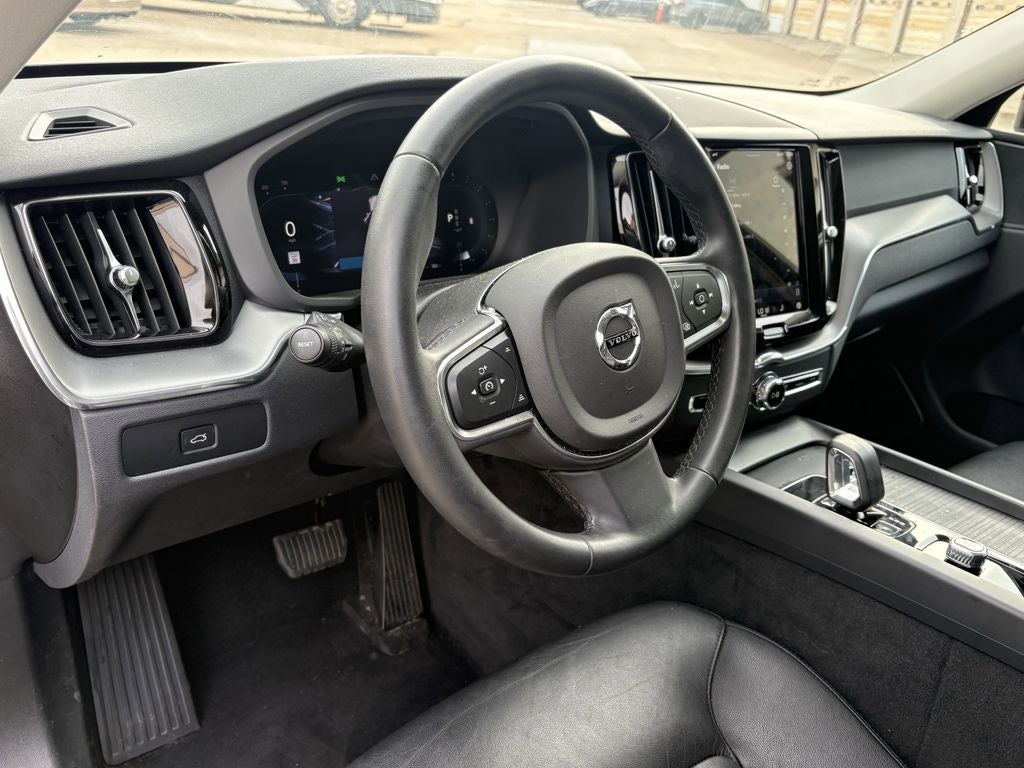 2024 Volvo XC60 B5 Core