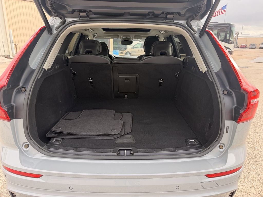 2024 Volvo XC60 B5 Core