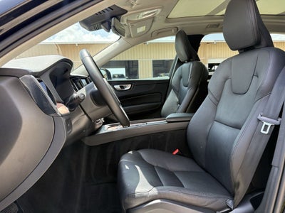 2024 Volvo XC60 B5 Plus Dark Theme