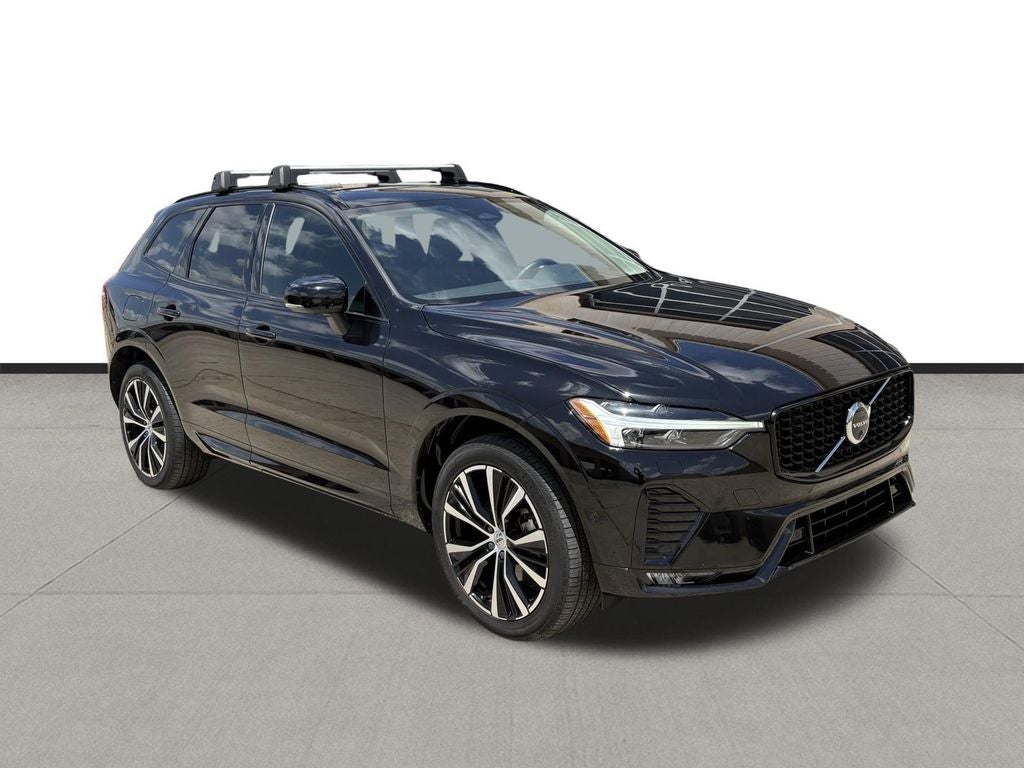2024 Volvo XC60 B5 Plus Dark Theme