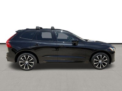 2024 Volvo XC60 B5 Plus Dark Theme