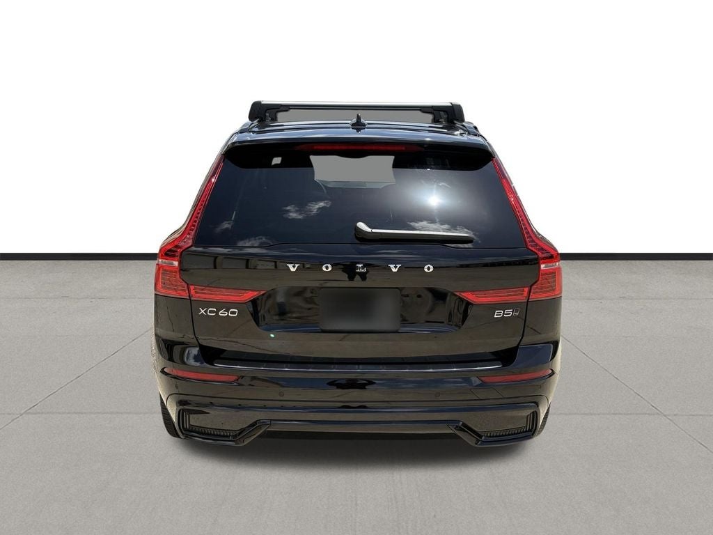 2024 Volvo XC60 B5 Plus Dark Theme
