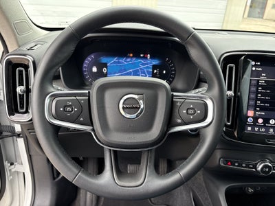 2026 Volvo XC40 B5 Plus