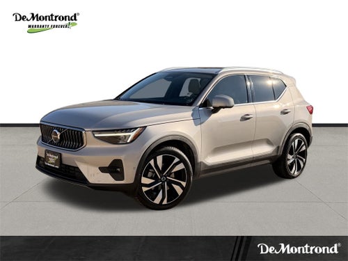 2023 Volvo XC40 Ultimate BRIGHT THEME