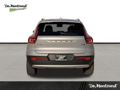 2023 Volvo XC40 Ultimate BRIGHT THEME