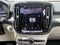 2025 Volvo XC40 B5 Ultra Dark Theme