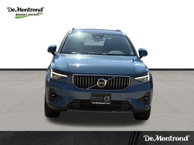 2023 Volvo XC40 B5 Plus Bright Theme