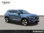 2023 Volvo XC40 B5 Plus Bright Theme