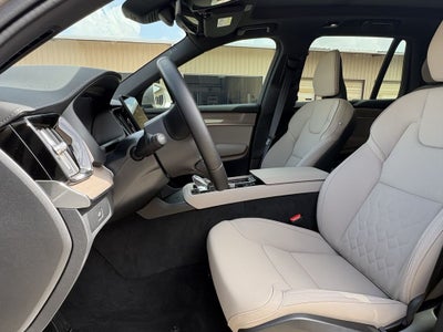 2026 Volvo XC90 B5 Plus