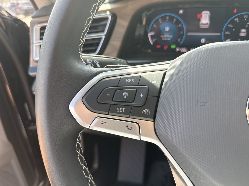 2024 Volkswagen Atlas 2.0T SE