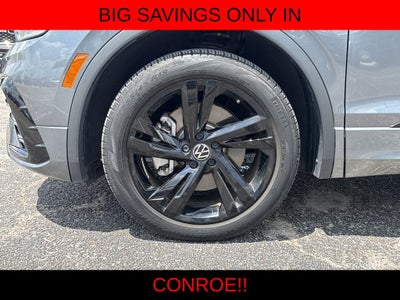 2024 Volkswagen Tiguan 2.0T SE R-Line Black