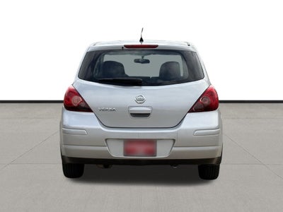 2012 Nissan Versa 1.8 S