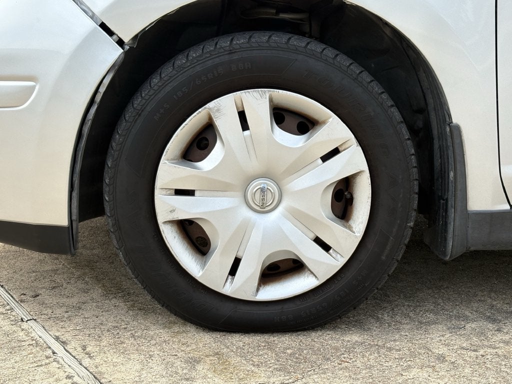 2012 Nissan Versa 1.8 S