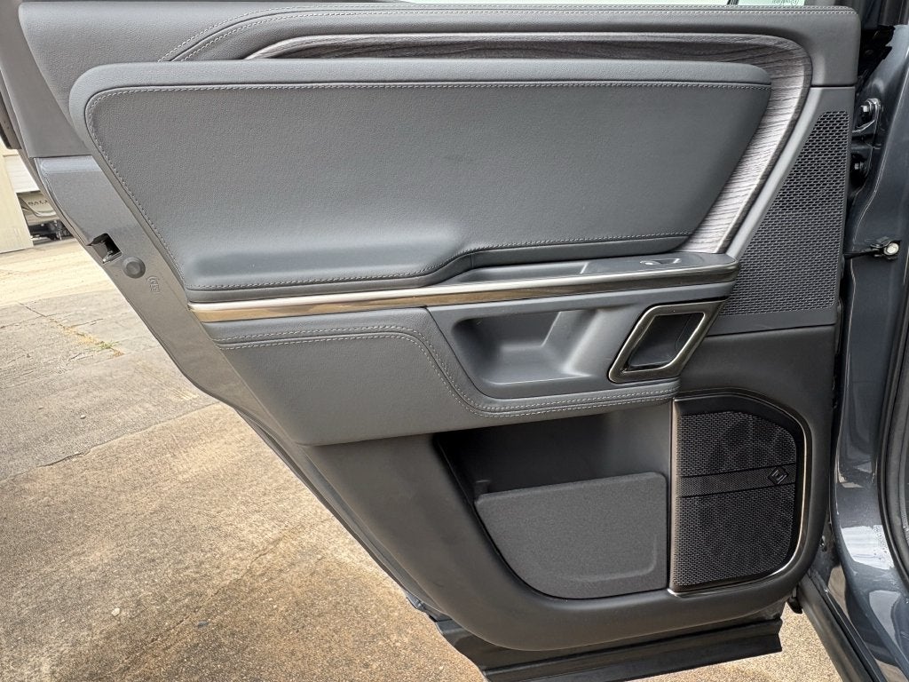 2023 Rivian R1T Adventure