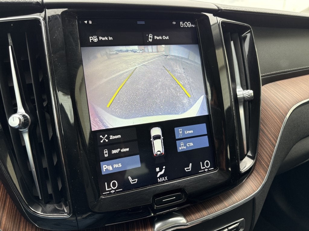2020 Volvo XC60 T5 Inscription