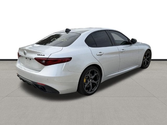 2019 Alfa Romeo Giulia Base