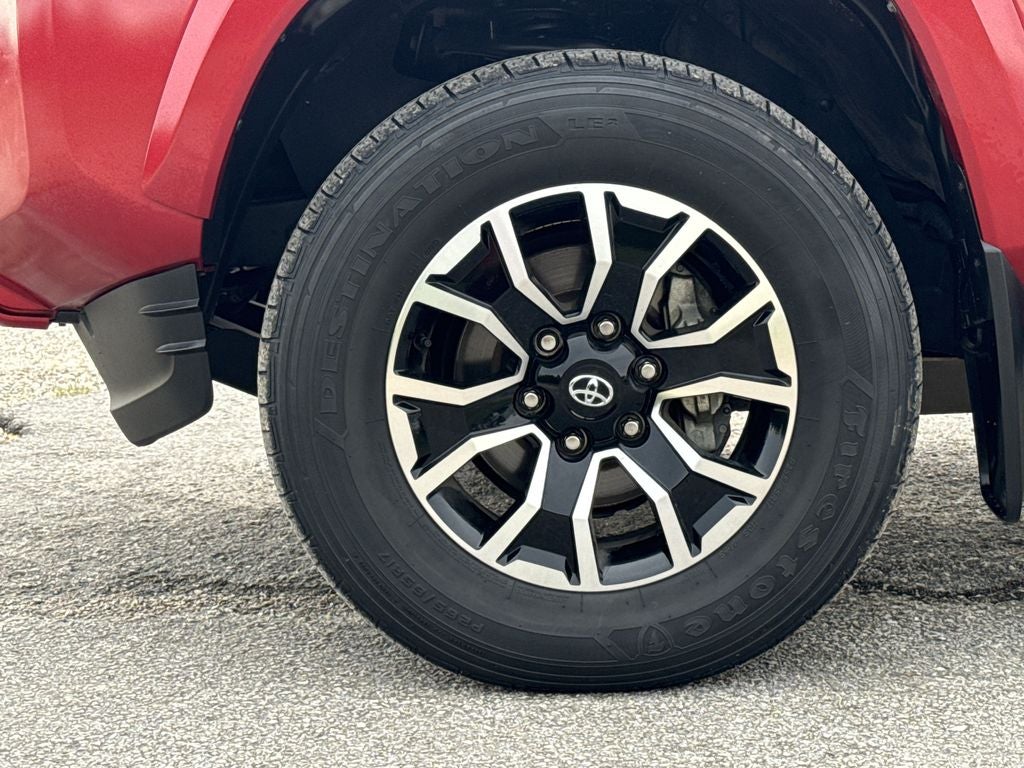 2022 Toyota Tacoma TRD Sport V6