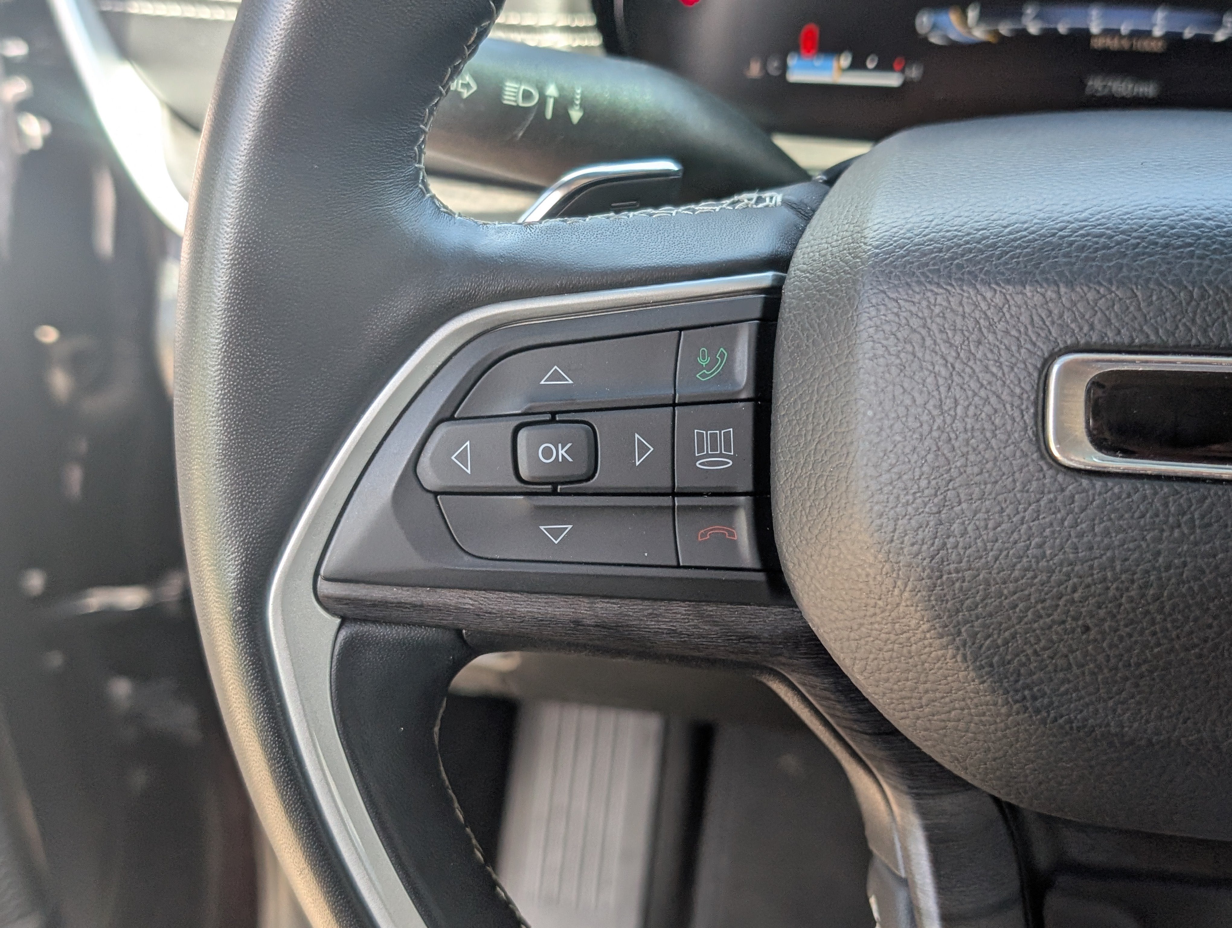 2022 Jeep Grand Cherokee L Limited 4x2