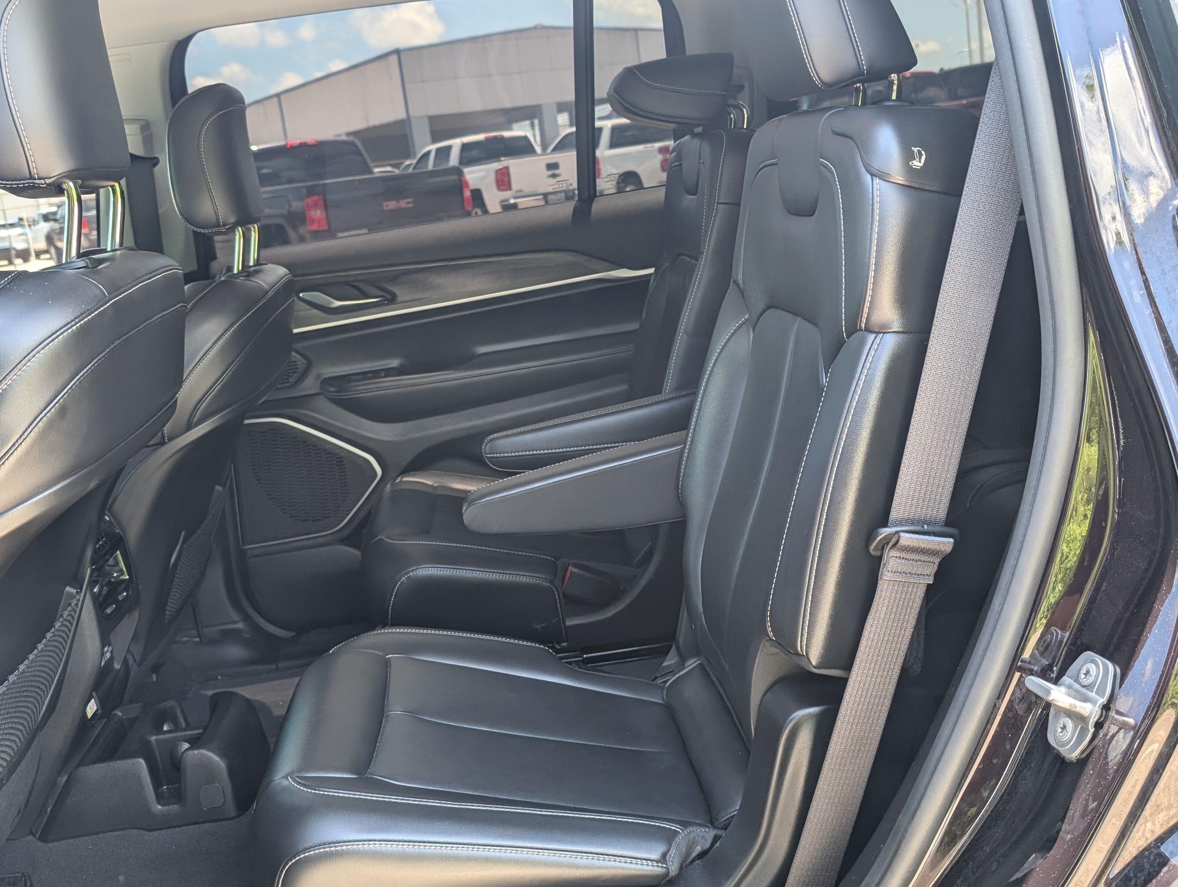2022 Jeep Grand Cherokee L Limited 4x2