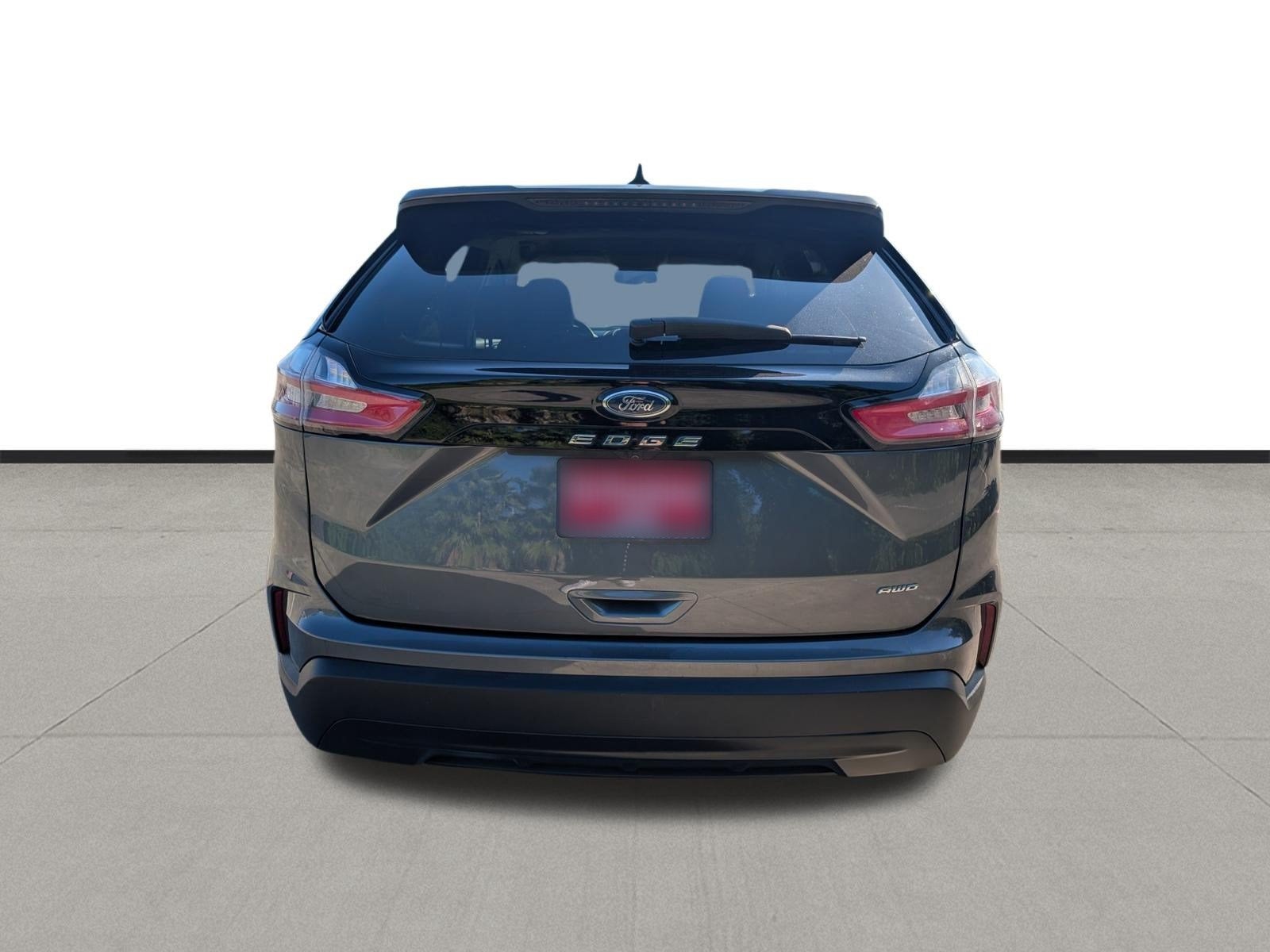 2023 Ford Edge SE