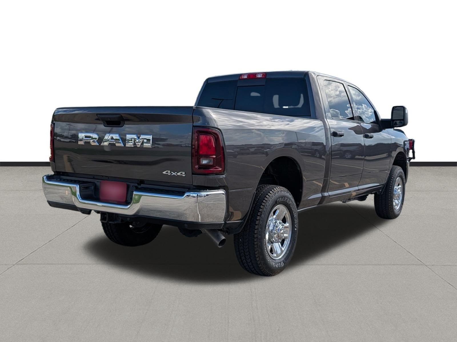 2026 RAM 2500 Tradesman Crew Cab 4x4 6'4" Box