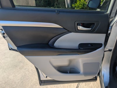 2018 Toyota Highlander SE