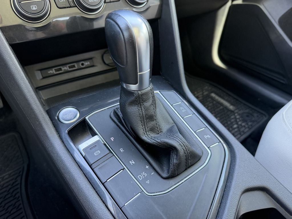 2019 Volkswagen Tiguan 2.0T SEL
