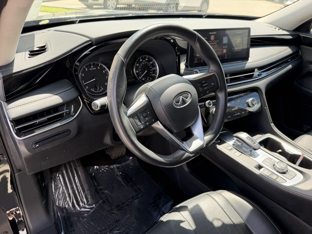 2023 INFINITI QX60 PURE