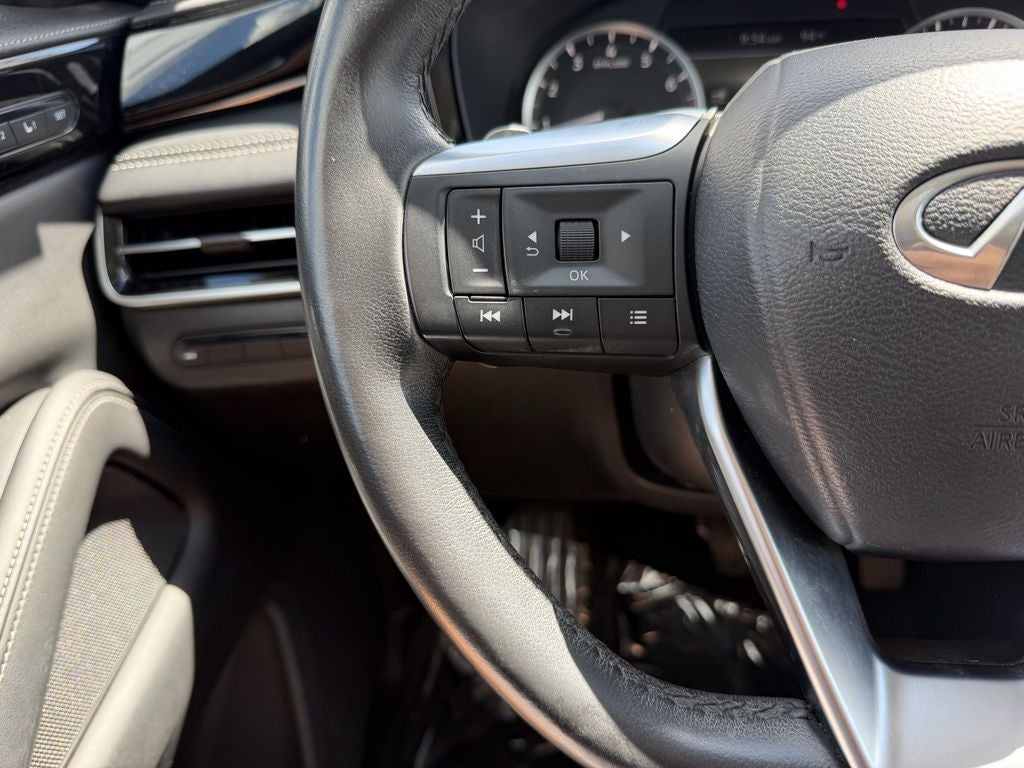2023 INFINITI QX60 PURE