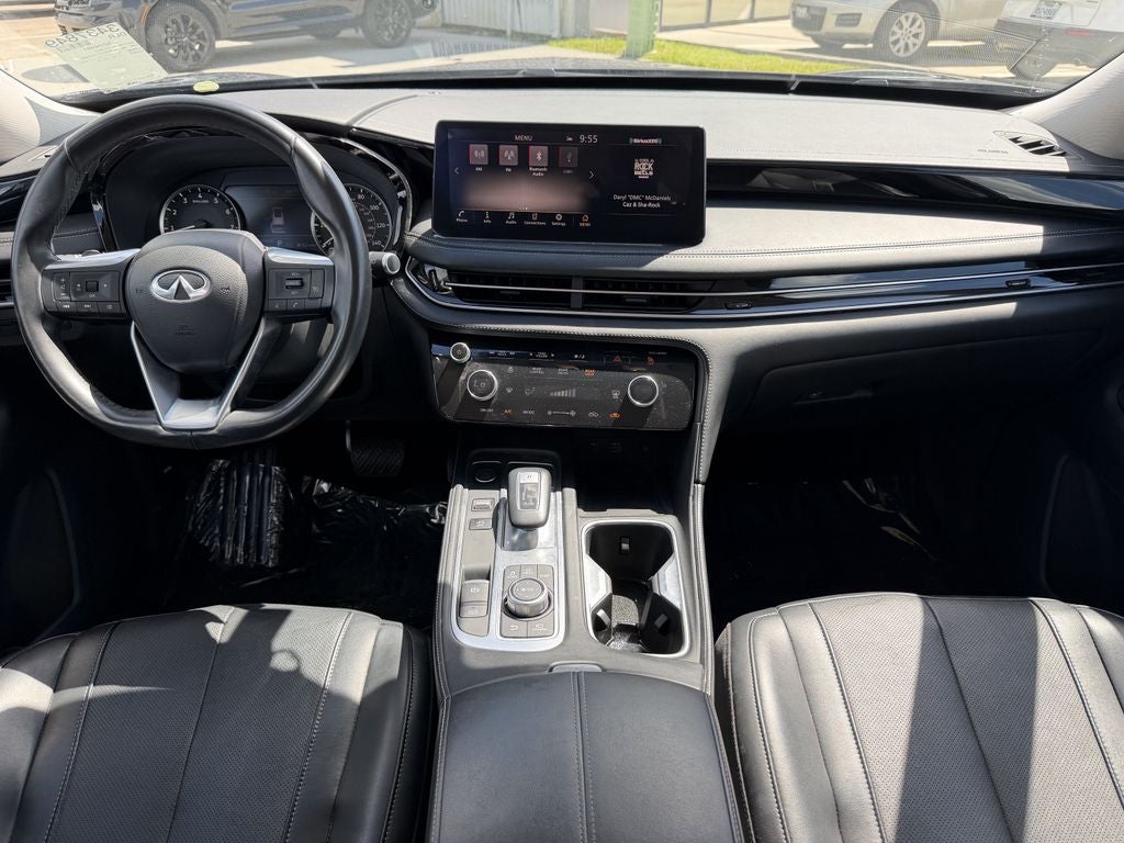 2023 INFINITI QX60 PURE