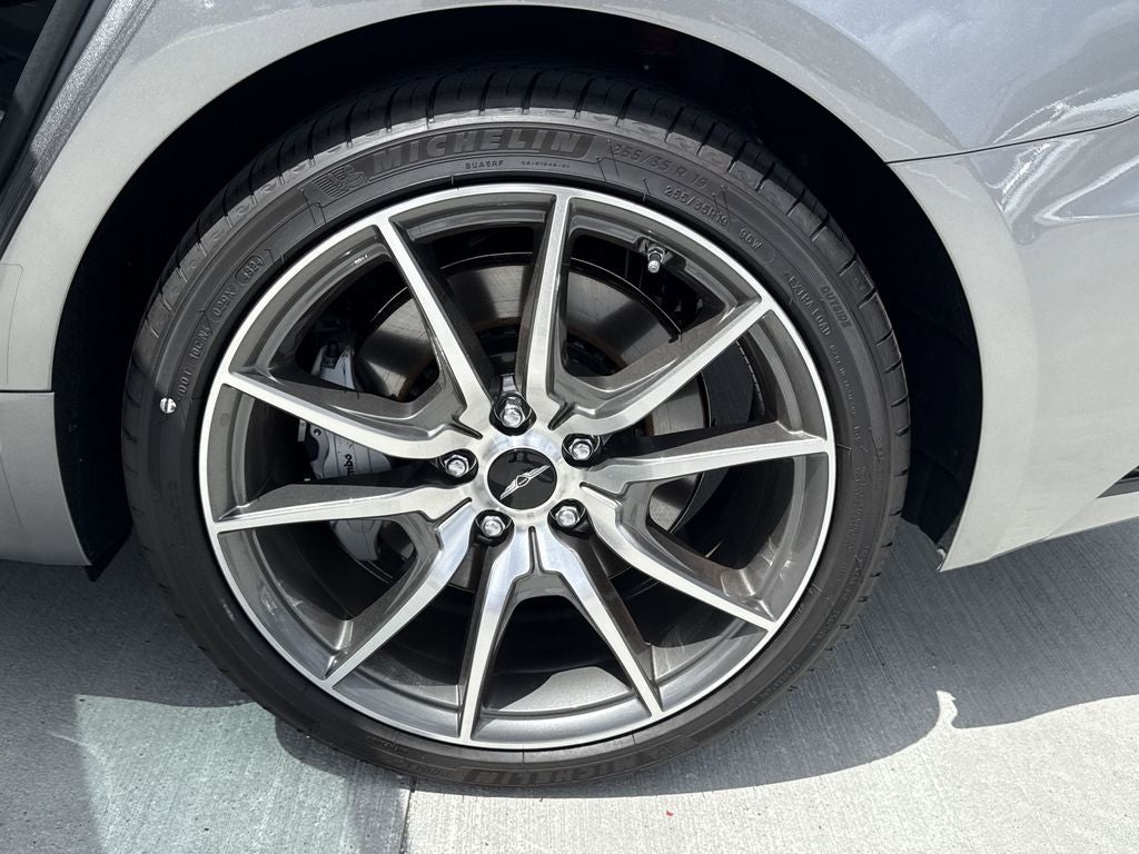 2026 Genesis G70 2.5T Prestige