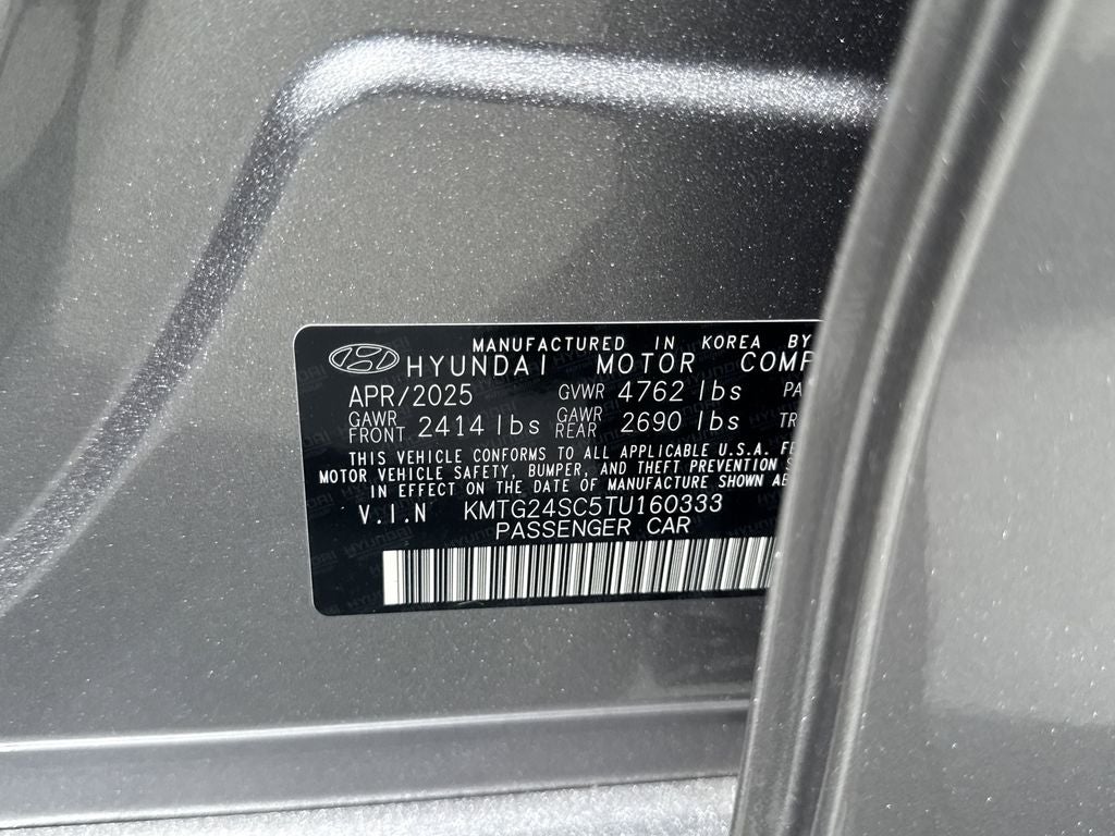 2026 Genesis G70 2.5T Prestige