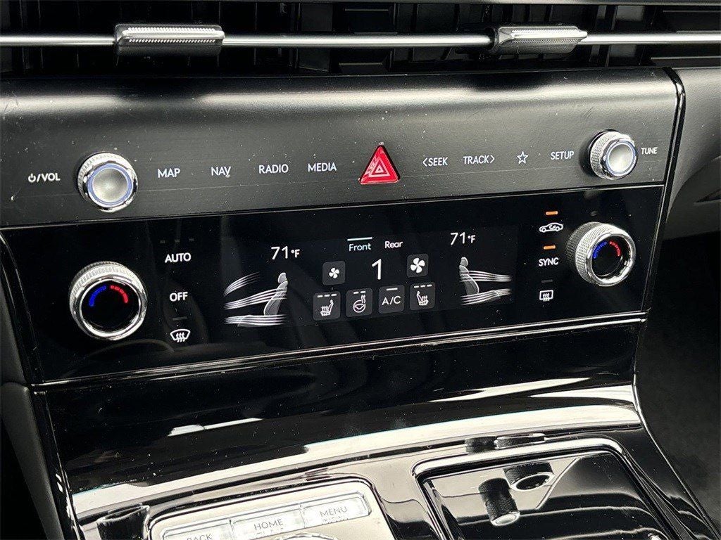 2025 Genesis G80 2.5T