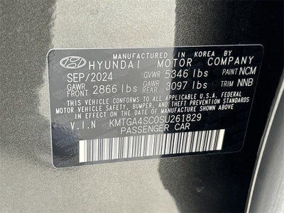 2025 Genesis G80 2.5T