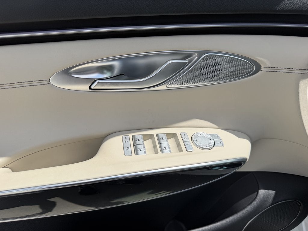 2026 Genesis GV70 2.5T